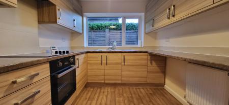 4 bedroom Bungalow to let in Hillside View, Brierfield, BB9