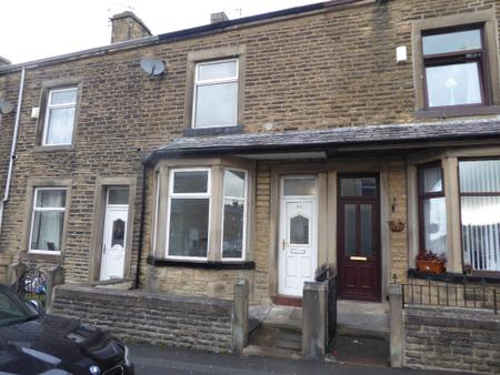 2 bedroom Terraced House to let in Oak Street, Colne, BB8