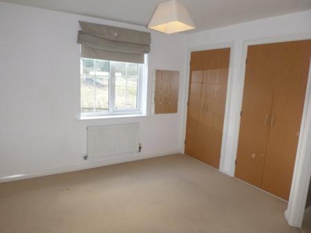 2 bedroom Flat to let in Upperbrook Court, Greenbrook Fold, Burnley, BB12