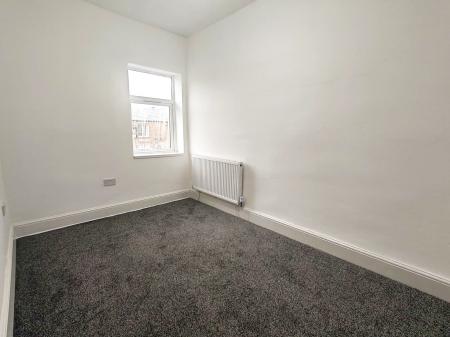 3 bedroom Terraced House to let in Padiham Road, Burnley, BB12