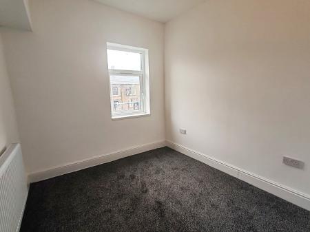 3 bedroom Terraced House to let in Padiham Road, Burnley, BB12