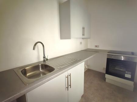 1 bedroom Flat to let in Rosegrove Lane, Burnley, BB12