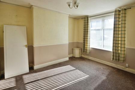 3 bedroom Terraced House for sale in Leeds Road, Nelson, BB9