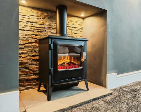 2 bedroom Flat to let in Accrington Road, Burnley, BB11