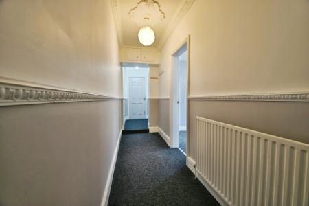 2 bedroom Flat to let in Accrington Road, Burnley, BB11