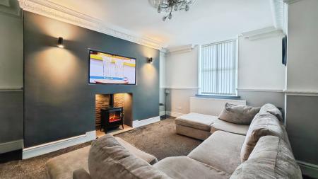 Accrington Road, Burnley, BB11