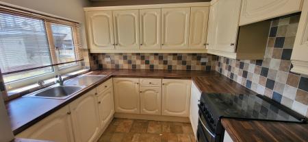 2 bedroom Terraced House to let in Irene Street, Burnley, BB10