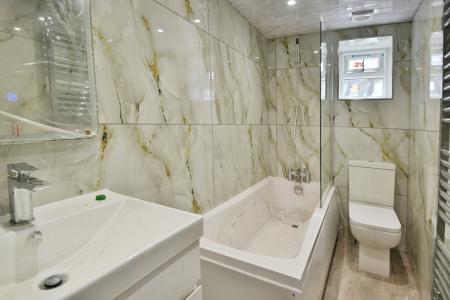 7 bedroom Terraced House for sale in Taylor Street, Brierfield, BB9