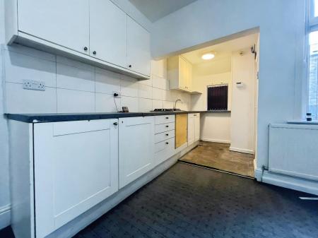 2 bedroom Terraced House to let in Thurston Street, Burnley, BB11