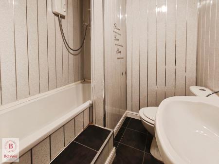 2 bedroom Terraced House to let in Pine Street, Nelson, BB9