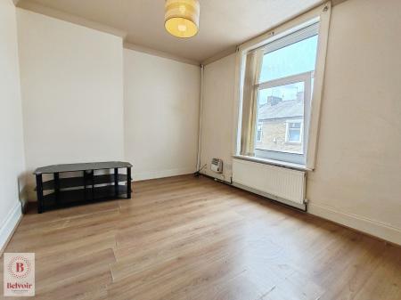 2 bedroom Terraced House to let in Pine Street, Nelson, BB9