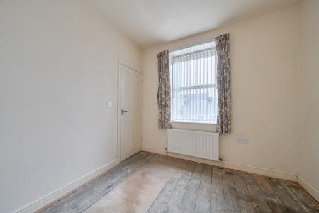 2 bedroom Terraced House for sale in Clarence Street, Burnley, BB11
