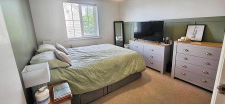 2 bedroom Flat to let in Upperbrook Court, Burnley, BB12
