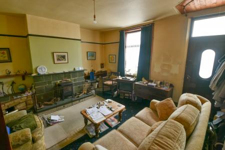 2 bedroom Terraced House for sale in Ann Street, Brierfield, BB9