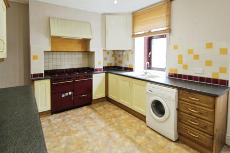 3 bedroom Terraced House for sale in Carter Street, Burnley, BB12