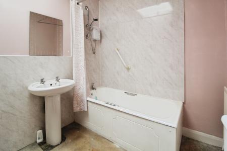 3 bedroom Terraced House for sale in Carter Street, Burnley, BB12