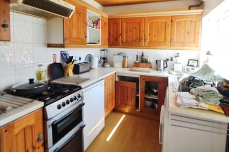2 bedroom Terraced House for sale in Burnley Road, Colne, BB8
