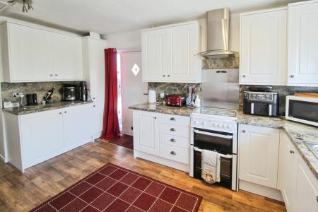 2 bedroom Semi-detached house for sale in Waidshouse Road, Nelson, BB9