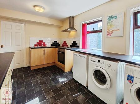 1 bedroom Flat to let in Accrington Road, Burnley, BB11