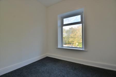 3 bedroom Terraced House to let in Burnley Road, Padiham, BB12