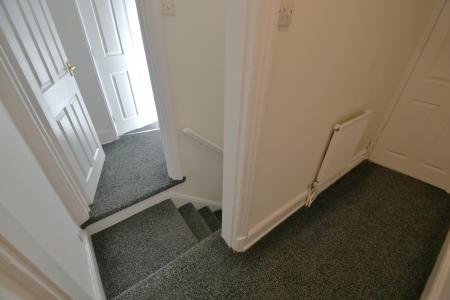 3 bedroom Terraced House to let in Burnley Road, Padiham, BB12
