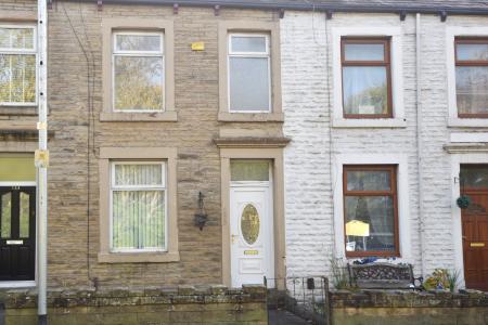 3 bedroom Terraced House to let in Burnley Road, Padiham, BB12