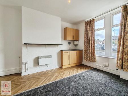1 bedroom Flat to let in Leeds Road, Nelson, BB9