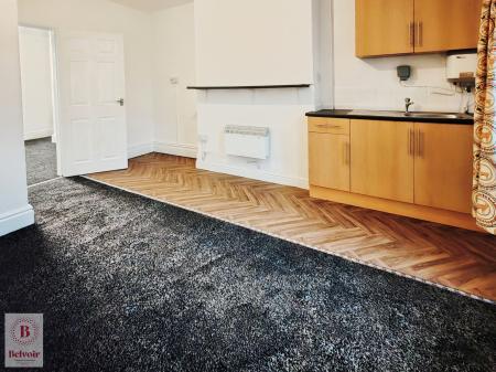 1 bedroom Flat to let in Leeds Road, Nelson, BB9