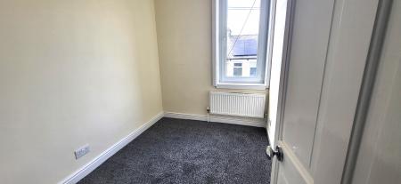 2 bedroom Terraced House to let in North Street, Burnley, BB10