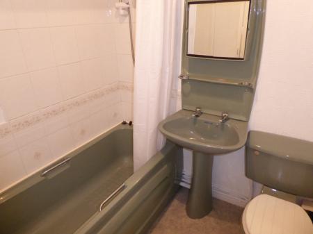 2 bedroom Bungalow to let in Brockenhurst Street, Burnley, BB10