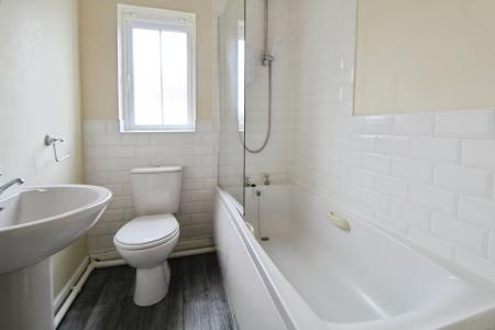 2 bedroom Semi-detached house for sale in Cotton Street, Burnley, BB12