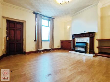 2 bedroom Terraced House for sale in Halstead Street, Worsthorne, BB10