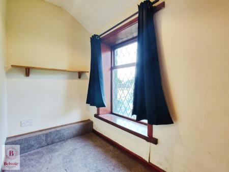 2 bedroom Terraced House for sale in Halstead Street, Worsthorne, BB10