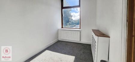 4 bedroom Semi-detached house to let in Thornhill Street, Burnley, BB12