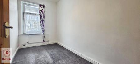 2 bedroom Terraced House to let in Peart Street, Burnley, BB10