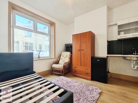 4 bedroom Terraced House for sale in Lionel Street, Burnley, BB12