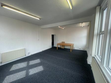 1 bedroom Office to let in Ray Street, Heanor, DE75