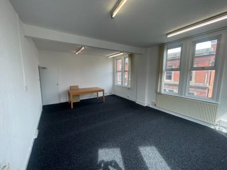 1 bedroom Office to let in Ray Street, Heanor, DE75