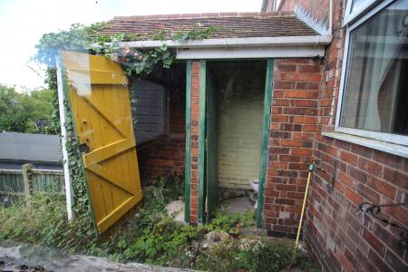 2 bedroom Semi-detached house for sale in Ashforth Avenue, Heanor, DE75