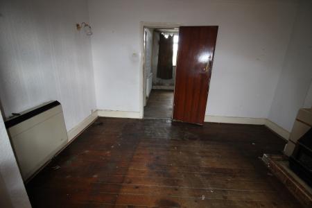 2 bedroom Semi-detached house for sale in Ashforth Avenue, Heanor, DE75