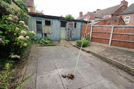 3 bedroom Terraced House for sale in Breach Road, Heanor, DE75
