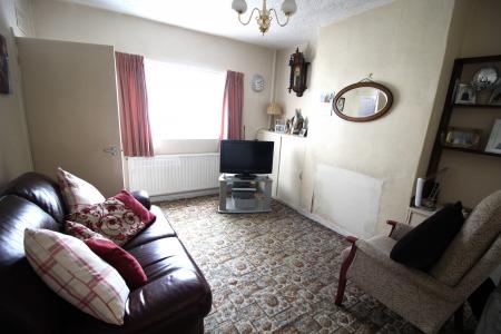 3 bedroom Terraced House for sale in Breach Road, Heanor, DE75