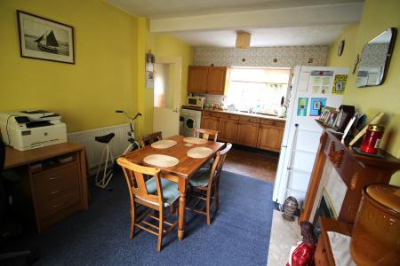 3 bedroom Terraced House for sale in Breach Road, Heanor, DE75