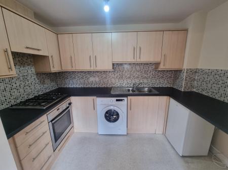 2 bedroom Flat to let in Occupation Lane, Woodville, Burton Upon Trent, DE11