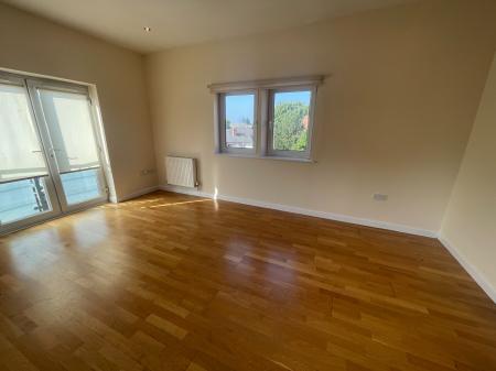 2 bedroom Flat to let in Caesar Street, Chester Green, Derby, DE1