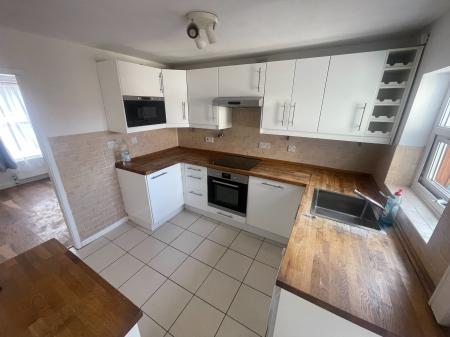 2 bedroom Terraced House to let in Byrkley Street, Burton Upon Trent, DE14