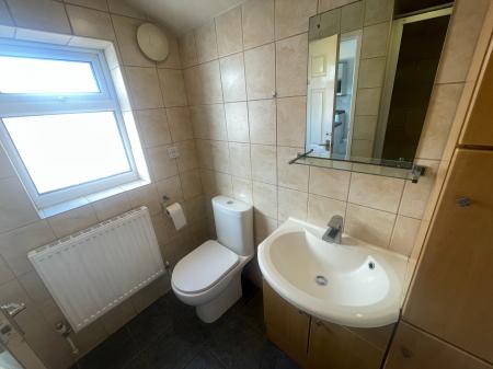 2 bedroom Terraced House to let in Byrkley Street, Burton Upon Trent, DE14