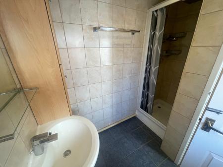 2 bedroom Terraced House to let in Byrkley Street, Burton Upon Trent, DE14