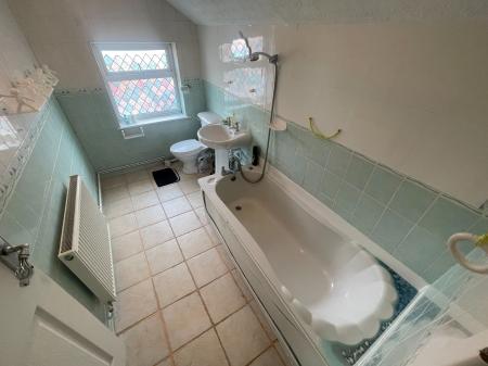 2 bedroom Terraced House to let in Uxbridge Street, Burton Upon Trent, DE14