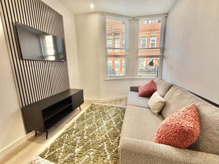 1 bedroom Apartment to let in Silver Street, Bury, BL9
